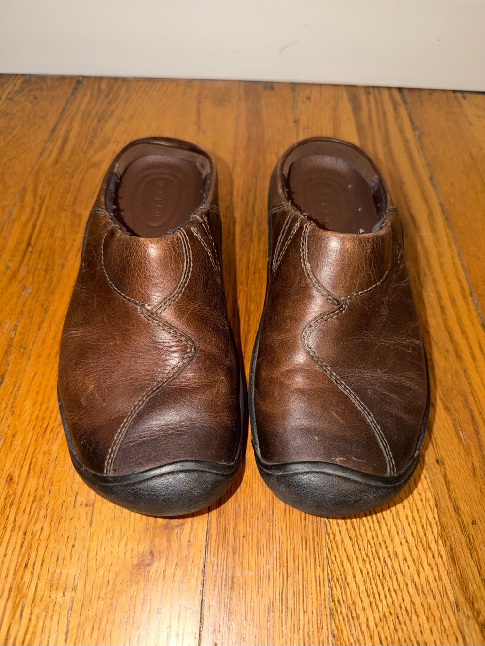Keen Women's Brown Leather Slip-On Clogs
